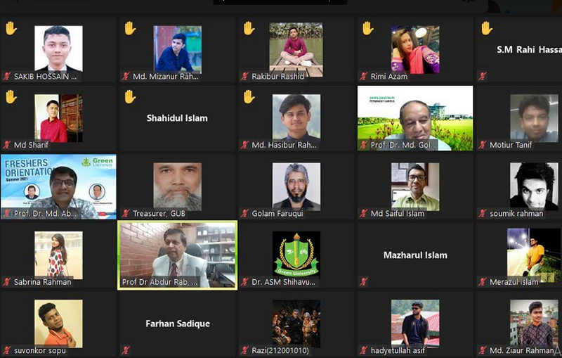 জ্ঞানার্জনের পাশাপাশি মানবিক গুণাবলী অর্জন করতে হবে