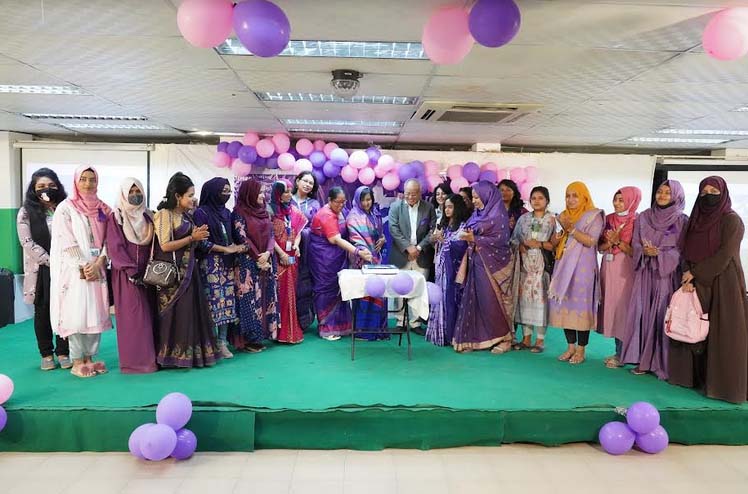 গ্রিন ইউনিভার্সিটিতে আন্তর্জাতিক নারী দিবস উদযাপন