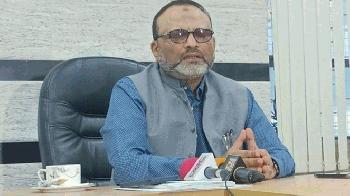 শিক্ষামন্ত্রীকে পদত্যাগপত্র দিলেন ঢাবি উপাচার্য