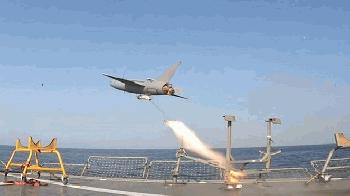 আমিরাতের বিমানঘাঁটিতে ইরানের হামলা