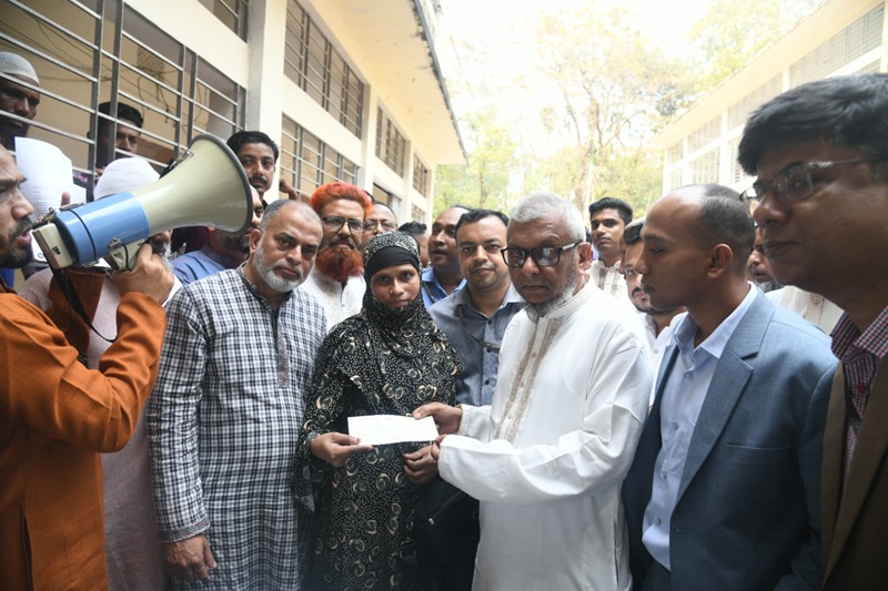 জৈন্তাপুরে অবৈধ কর্মকাণ্ডে জিরো টলারেন্স ঘোষণা প্রবাসী কল্যাণ মন্ত্রীর