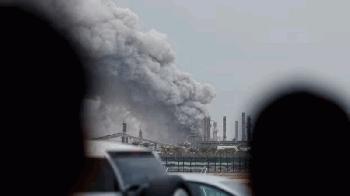 বাহরাইনের প্রধান তেল শোধনাগারে ইরানের ড্রোন হামলা