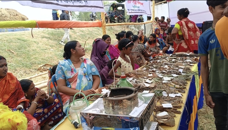 শ্যামনগরে স্থানীয় অভিযোজন মেলা ও জলবায়ু সংলাপ  