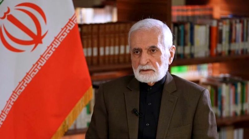 অর্থনৈতিক চাপে ফেলে যুক্তরাষ্ট্রকে পিছু হটতে বাধ্য করব: ইরান