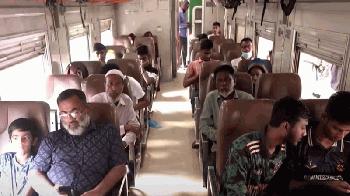 ট্রেনে আগাম টিকিটে ভোগান্তিহীন ঈদযাত্রা শুরু