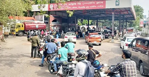 পেট্রোল বাঁচিয়ে গাড়ি-বাইক চালাবেন যেভাবে