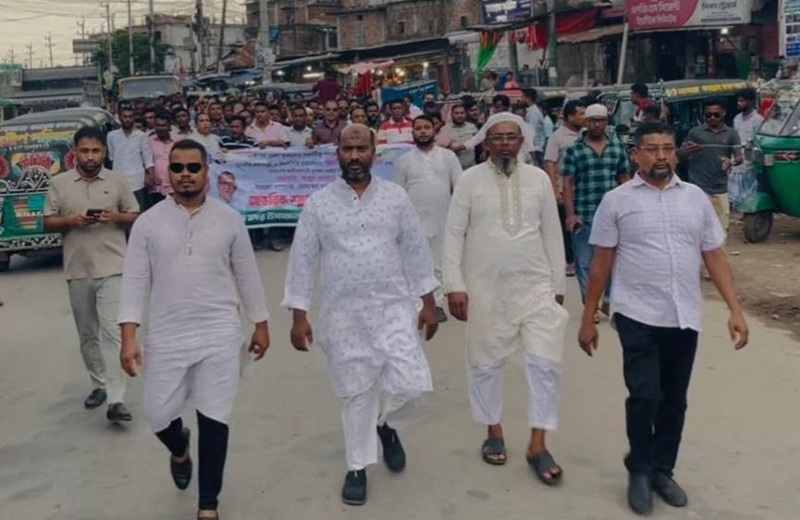 লক্ষ্মীপুরে যুবদলের পুর্নাঙ্গ কমিটিকে স্বাগত জানিয়ে আনন্দ মিছিল 