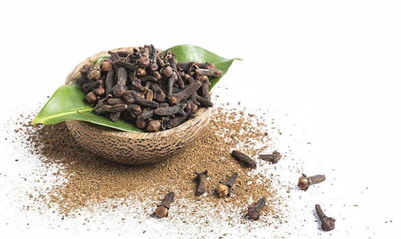 প্রতিদিন লবঙ্গ খেলে মেলে যত উপকার