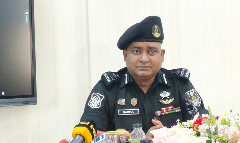 আ.লীগের প্রতিষ্ঠা বার্ষিকী: 'যদি কেউ ঝুঁকি তৈরি করতে চাই, তাহলে তারা নিজেরাই ঝুঁকির মধ্যে থাকবে'- র‍্যাব