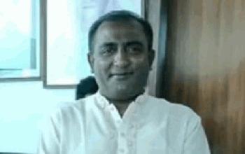 সাতক্ষীরার আশাশুনির কুল্যা ইউপি চেয়ারম্যান ওমর সাকি পলাশসহ আটক ৮