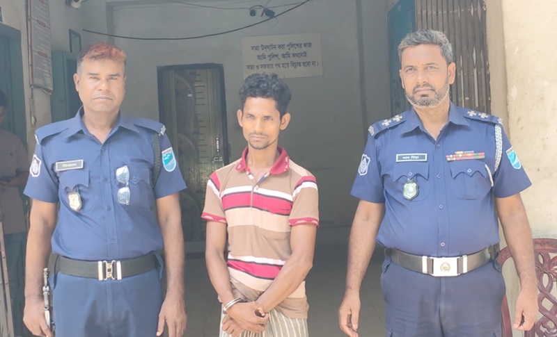 টাঙ্গাইলে ৫ম শ্রেণির শিক্ষার্থীকে ধর্ষণ চেষ্টার অভিযোগে যুবক গ্রেপ্তার