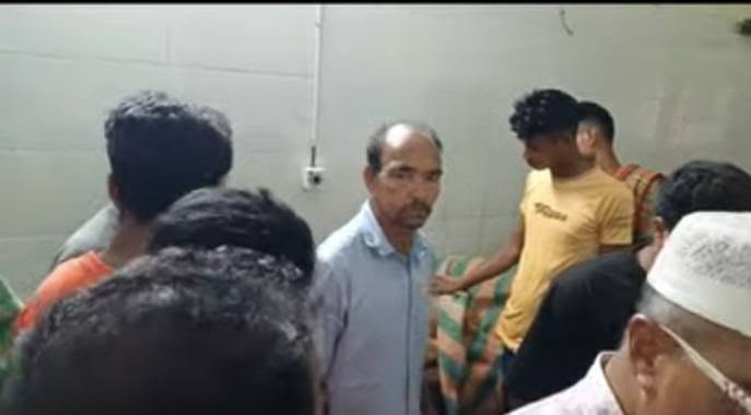 বোদায় ঘাস কাটতে গিয়ে বজ্রপাতে এক যুবকের মৃত্যু