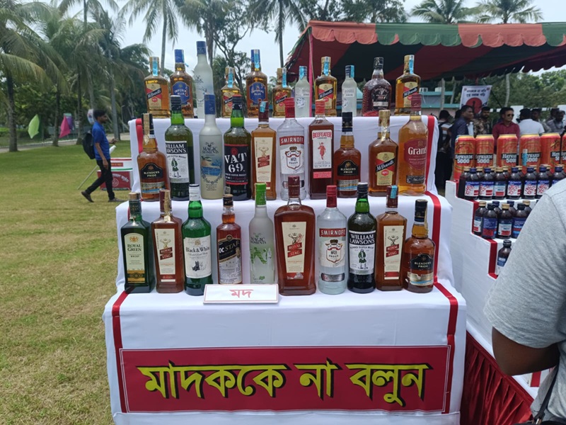 সাতক্ষীরায় ৭৩ কোটি ৭৫ লাখ টাকার মাদক ধ্বংস