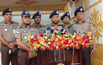 রাজধানীর ১৯ ইন্টারসেকশনে চালু এআই ক্যামেরা, দেড় হাজার মামলা রেকর্ড হয়েছে: ডিএমপি কমিশনার