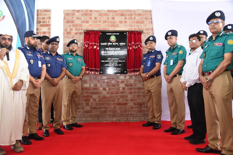 পূর্বাচলে ৪ থানা, ৬ তদন্ত কেন্দ্র ও ৪১ পুলিশ বক্স স্থাপনের পরিকল্পনা :আইজিপি