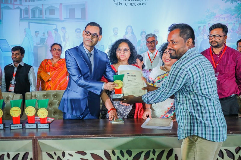 প্রান্তিক জনগোষ্ঠীর অধিকার বিষয়ক ফেলোশিপ পেলেন সাংবাদিক আসাদুজ্জামান সরদার