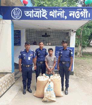 আত্রাইয়ে বসতবাড়িতে চুরি: চোরাই মালসহ যুবক গ্রেপ্তার