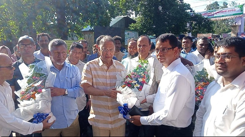 পরিবেশ রক্ষায় বৃক্ষরোপণের বিকল্প নেই :  বিদ্যুৎ মন্ত্রী ইকবাল হাসান মাহমুদ