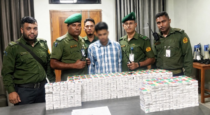 হাসপাতালের ৩ লাখ টাকার সরকারি ঔষধসহ আটক ১