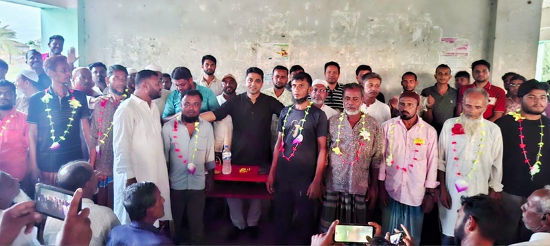 বিএনপিতে যোগ দিলেন জামায়াতের বহিষ্কৃত নেতা গাজী নজরুলের ১২ ‘অনুসারী’
