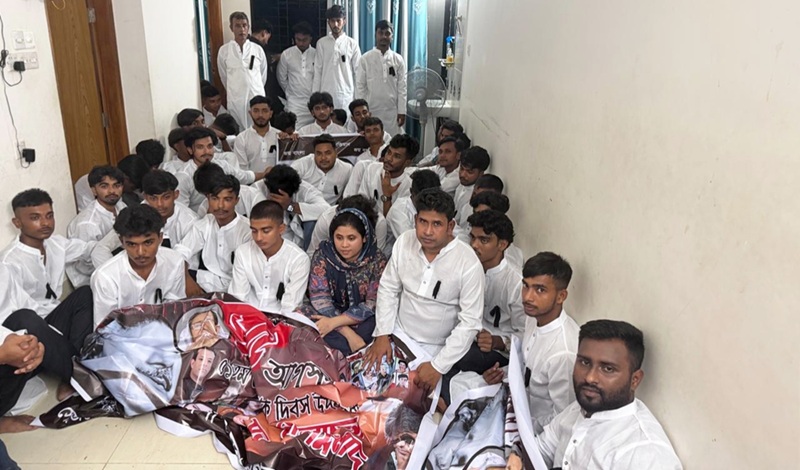 ১৫ আগস্ট পালনের প্রস্তুতি সভা, বসুন্ধরা থেকে আওয়ামী লীগের ৫৩ নেতাকর্মী গ্রেফতার