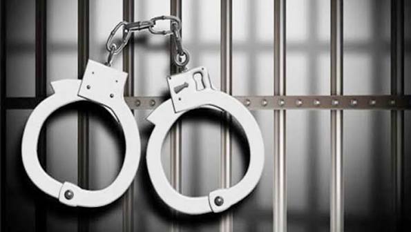 সাতক্ষীরায় স্কুলছাত্রীকে ধর্ষণচেষ্টার অভিযোগ, যুবক আটক