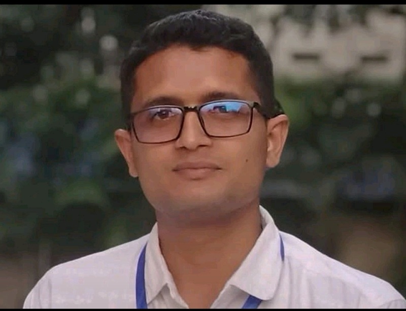 চলন্ত বাসে জ্বলন্ত সিগারেট: সড়ক নিরাপত্তার এক অলক্ষিত ঘাতক