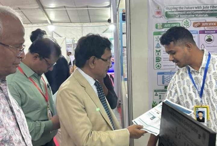 ইন্টারনেট বন্ধ থাকলেও চলবে ডিজিটাল যোগাযোগ, মাভাবিপ্রবির সহকারী অধ্যাপক আরিফুলের উদ্ভাবন