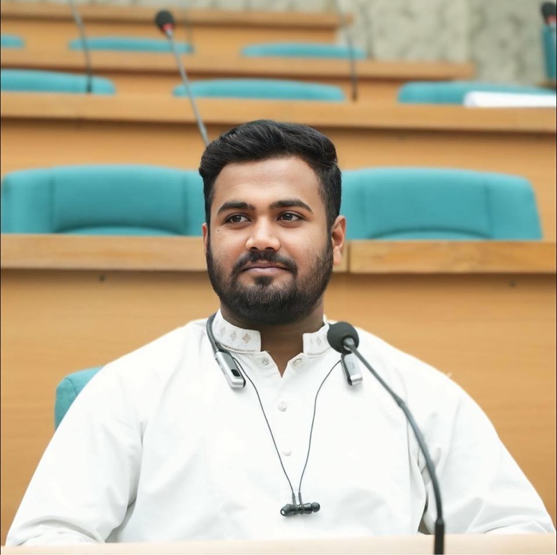 পরিক্ষায় চ্যাটজিপিটি দিয়ে নকল, শাস্তি পেলেন ডাকসু ও শিবির নেতা 