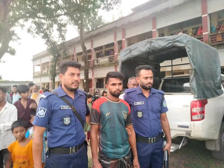 সরিষাবাড়ীতে শিক্ষার্থীকে ইভটিজিং, যুবকের এক বছরের কারাদণ্ড