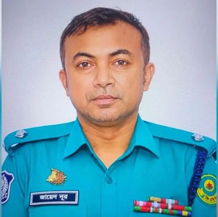 থানার পেছনে ছিনতাই ও নিষিদ্ধ ছাত্রলীগের মিছিলের পর ওসিকে বদলি