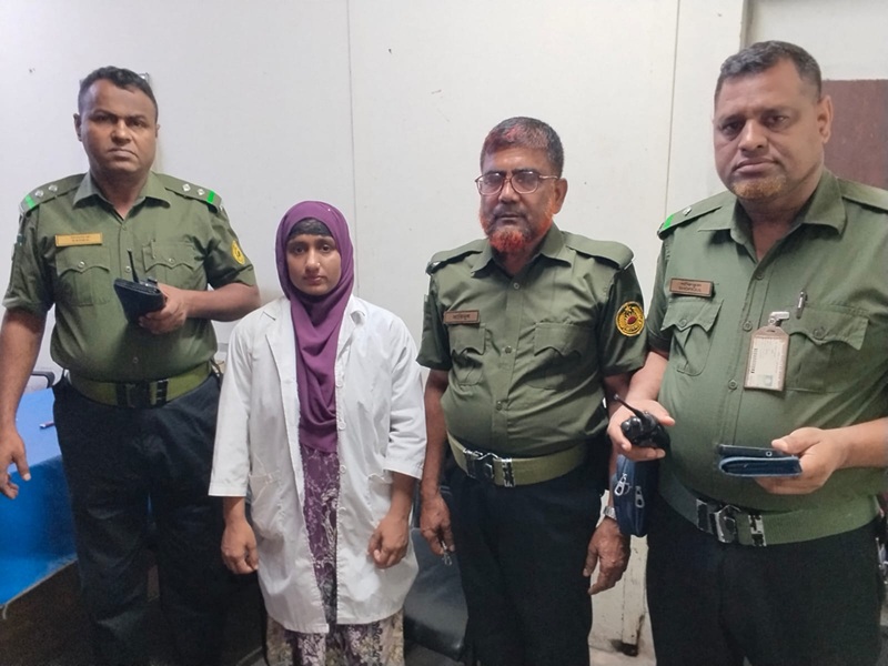 সোহরাওয়ার্দী হাসপাতাল থেকে আটক ভুয়া ডাক্তার