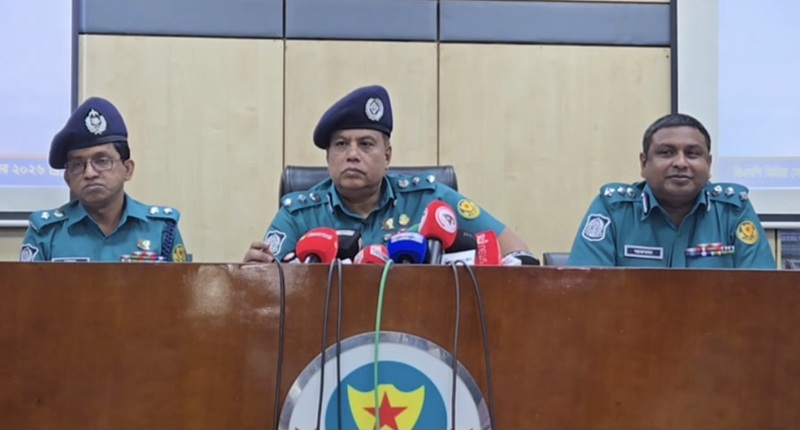 ককটেল বিস্ফোরণের ঘটনায় নাসীরুদ্দীন পাটওয়ারীকে জিজ্ঞাসাবাদ করা উচিৎ: ডিএমপি