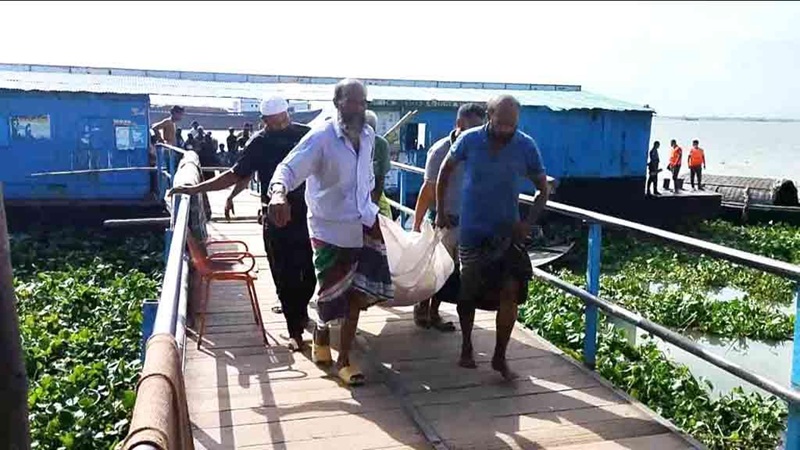 সোনারগাঁয়ে ট্রলারডুবি: নিখোঁজের দুই দিন পর একই পরিবারের ৩ ভাই-বোনের মরদেহ উদ্ধার