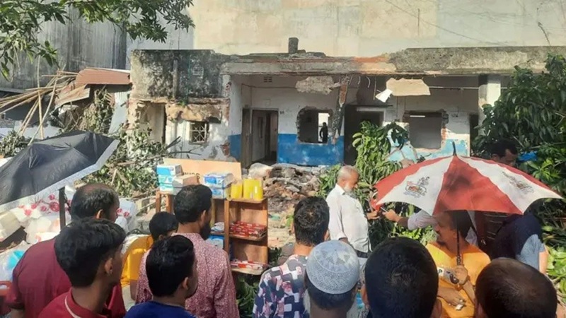 স্বাস্থ্যকেন্দ্রে হামলা: ওসি ক্লোজড হলেও পার পাচ্ছেন পুলিশের ঊর্ধ্বতনরা
