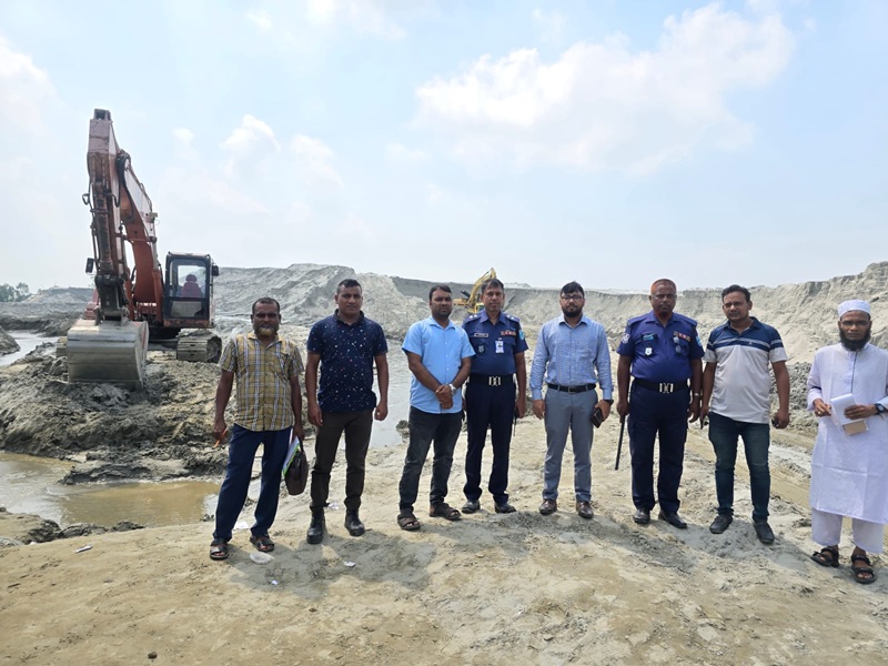 কালিহাতীতে বালু মহালে অভিযান, ৪ লাখ ১০ হাজার টাকা জরিমানা