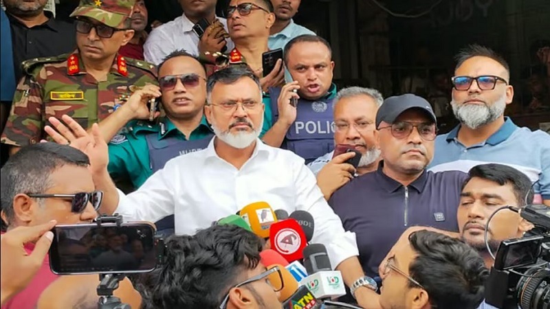 ফুটপাত দখলকারীদের বিরুদ্ধে উচ্ছেদ অভিযান চলবে : ডিএনসিসি প্রশাসক