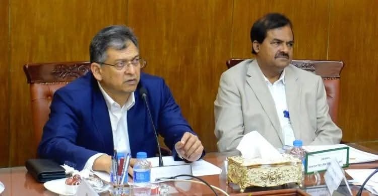 চাঁদাবাজ-সন্ত্রাসীদের বিরুদ্ধে অভিযান আরও জোরদার হবে: স্বরাষ্ট্রমন্ত্রী