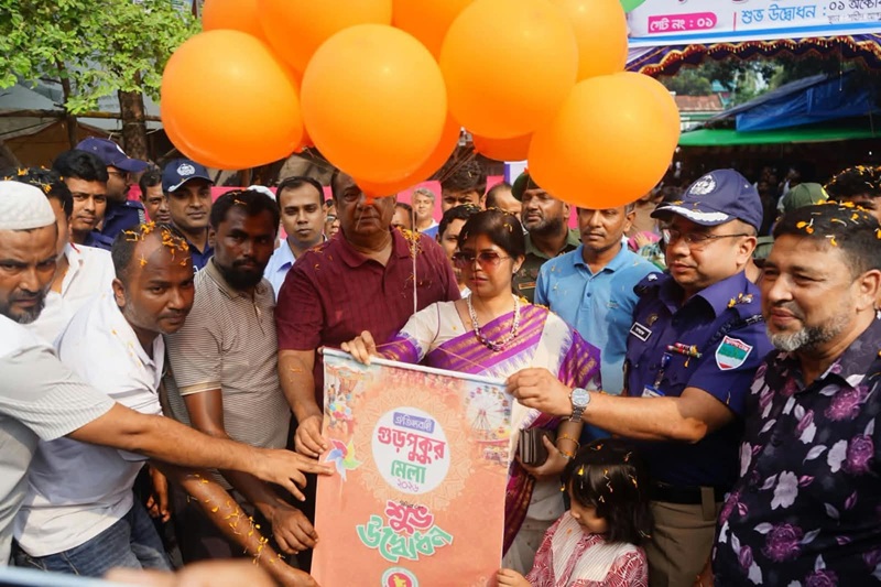 সাতক্ষীরায় দুই শ’ বছরের ঐতিহ্যবাহী গুড়পুকুর মেলার উদ্বোধন