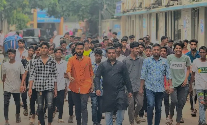 গুলশানে ঝটিকা মিছিল ও নাশকতার ছক: নেপথ্যে অধরা ছাত্রলীগ নেতা টিপু