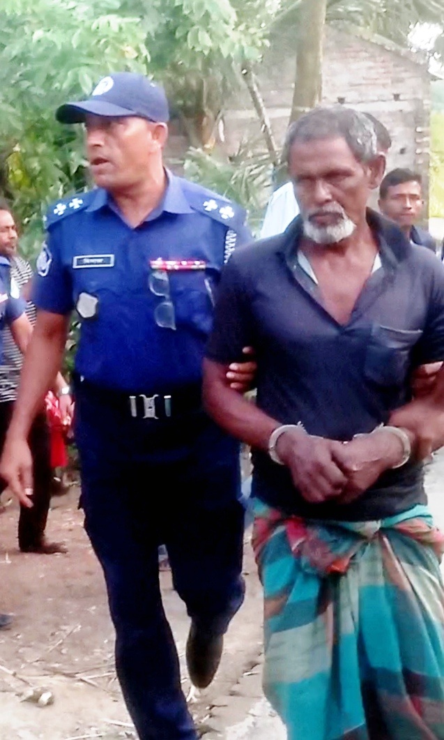 আশাশুনিতে ৪র্থ শ্রেণির ছাত্রীর ধর্ষণের চেষ্টার অভিযোগে বৃদ্ধ আটক