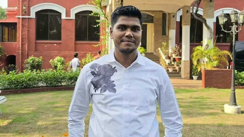 সাংবাদিক পরিচয় দেওয়া জাহাঙ্গীর কালবেলার কেউ নন
