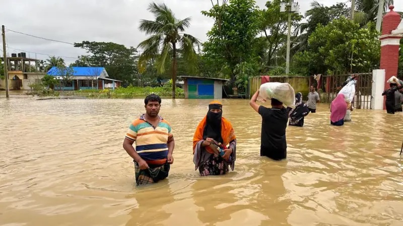 বন্যার পানি নামবে কবে? পরবর্তী চ্যালেঞ্জ মোকাবেলায় কতটা প্রস্তুত অন্তর্বর্তী সরকার?