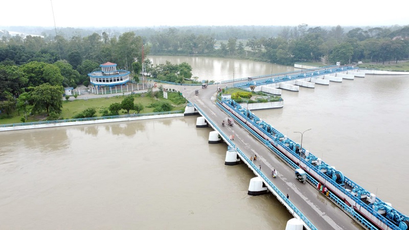 তিস্তার পানি বিপৎসীমা ছুঁই ছুঁই, আতঙ্কে নদীপাড়ের মানুষ