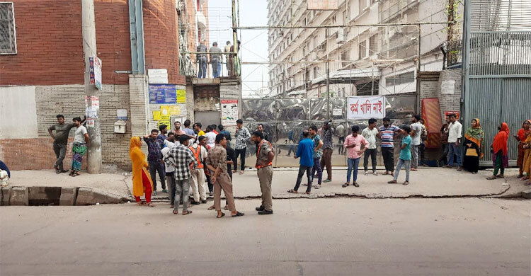 গাজীপুরে ৬ কারখানা অনির্দিষ্টকালের জন্য বন্ধ ঘোষণা