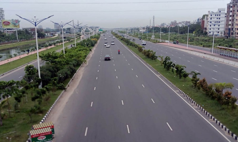 মৃত্যুফাঁদ তিন শ ফিট সড়ক: দুই মাসে প্রাণ হারিয়েছে ১১ জনেরও বেশি