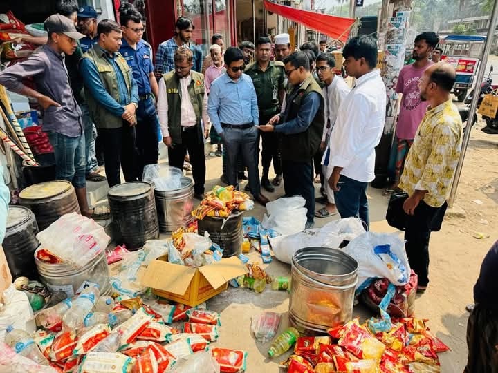 আল মদিনা ডিপার্টমেন্টাল ষ্টোরের অর্ধলক্ষ টাকা জরিমানা