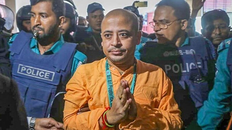চিন্ময় দাসের জামিন স্থগিতের আদেশ প্রত্যাহার, রোববার শুনানি