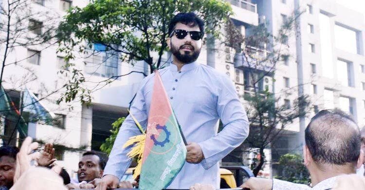 শপথেও ইশরাকের জটিলতা না কাটার শঙ্কা, ‘নির্বাচন চায় সরকার’