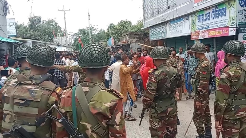 মেহেরপুরে বিএনপির দু’গ্রুপের সংঘর্ষে আহত ৬, নিয়ন্ত্রণে সেনাবাহিনী